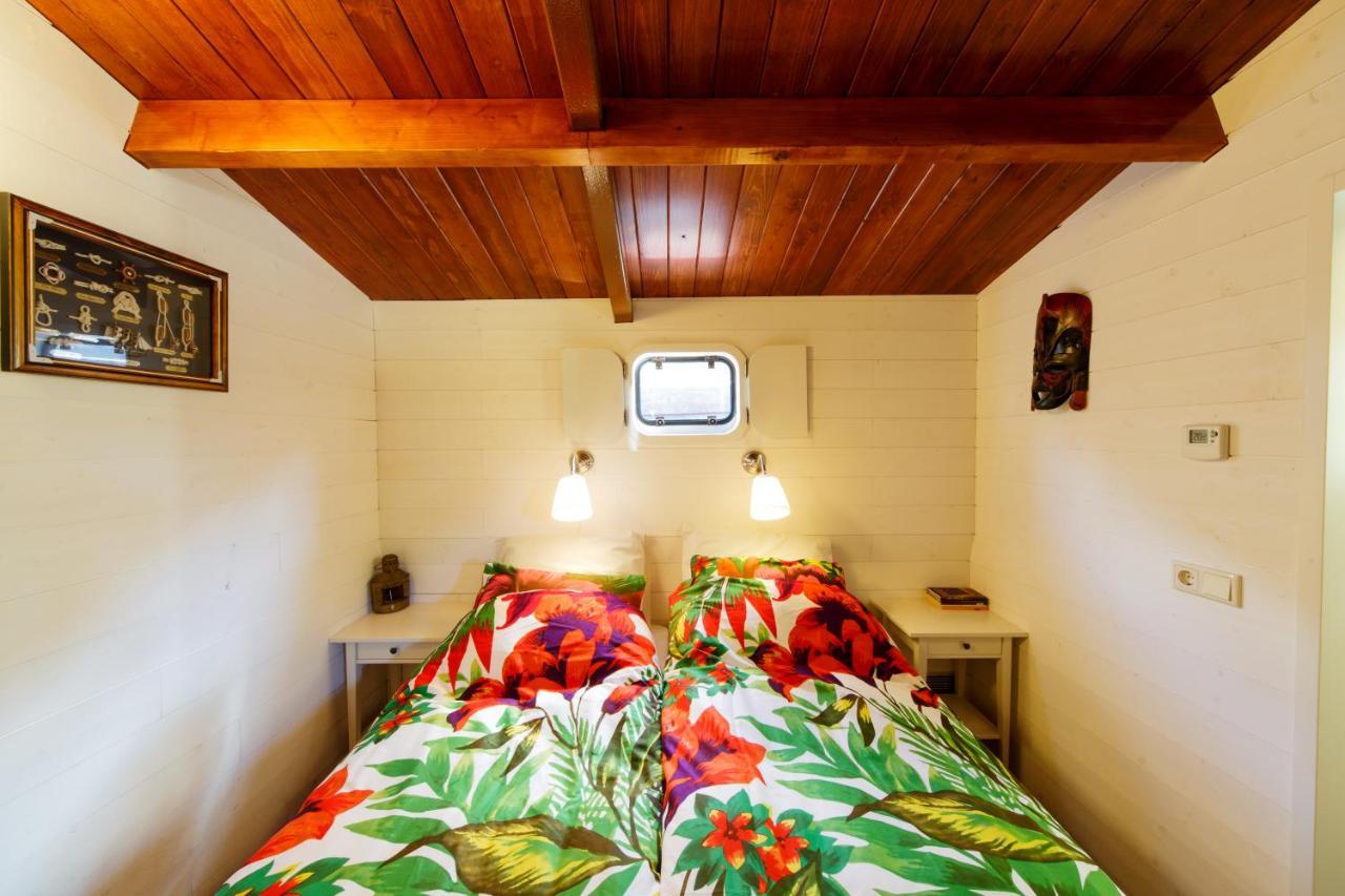 Blackpearl Boat&Breakfast Тернеузен Экстерьер фото
